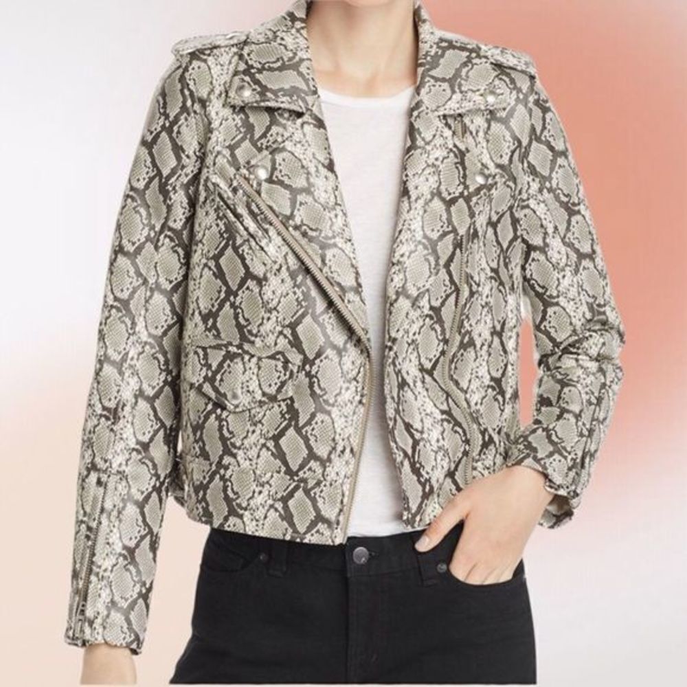 Blank NYC‎ Break Away Snakeskin Moto Jacket Size Med NWT - Picture 3 of 12